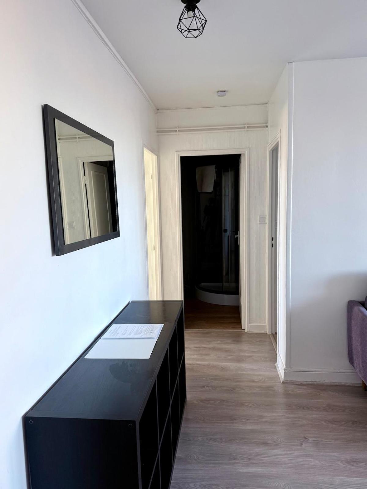 Appartement Au Pied Du Metro. Toulouse Exterior photo